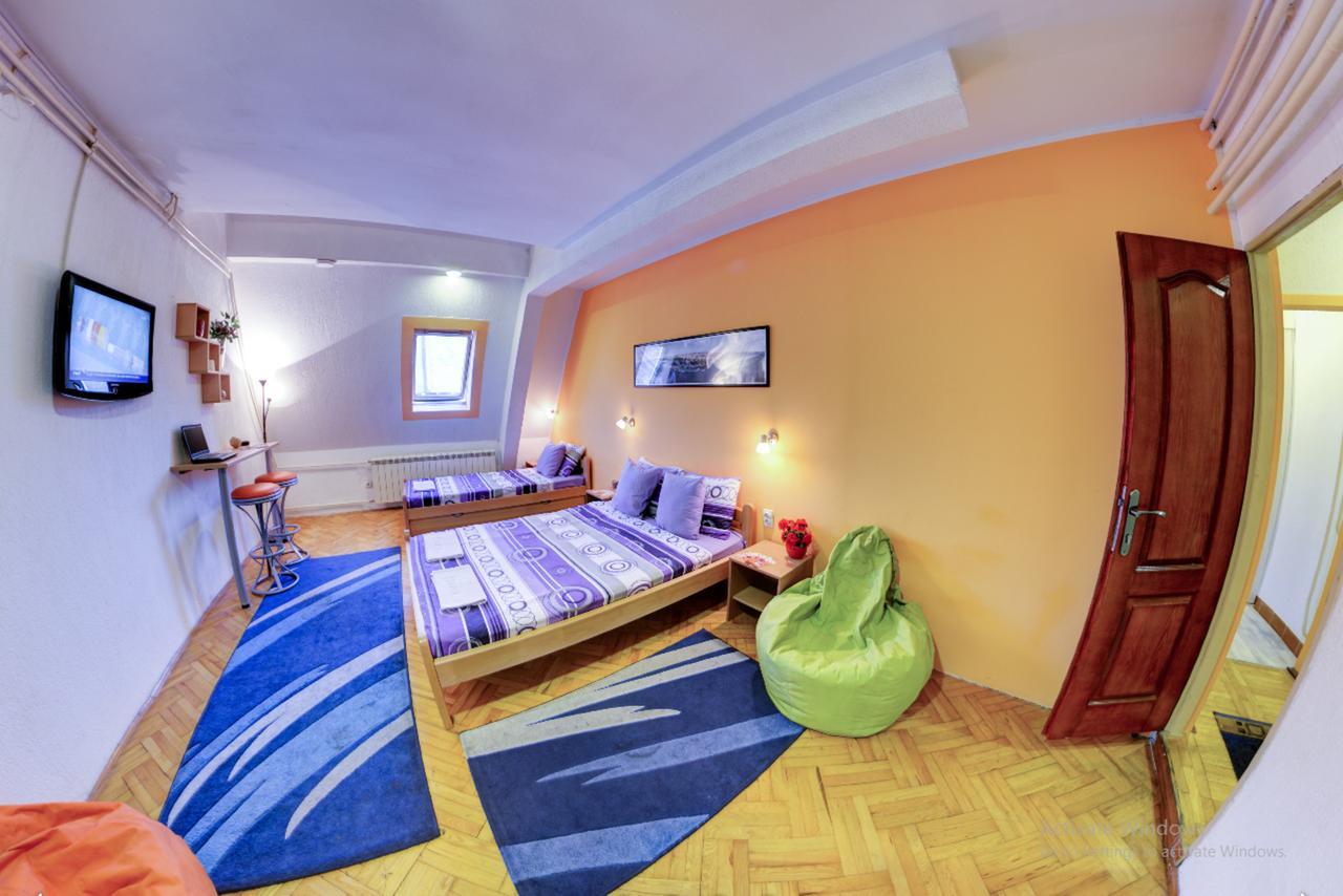 Hostel No9 Belgrad Exteriör bild